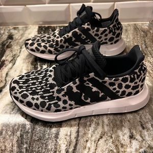 Adidas Swift Run Sneaker Women’s Size 8 1/2